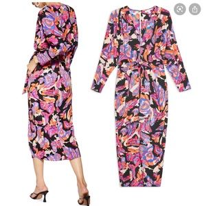 TOPSHOP Belted V-Neck Long Sleeve Midi Dress